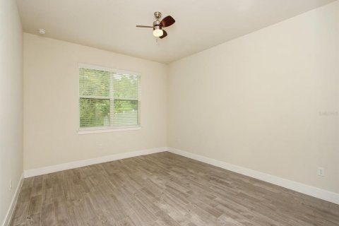 House in Orlando, Florida 4 bedrooms, 169.83 sq.m. № 2411656 - photo 21