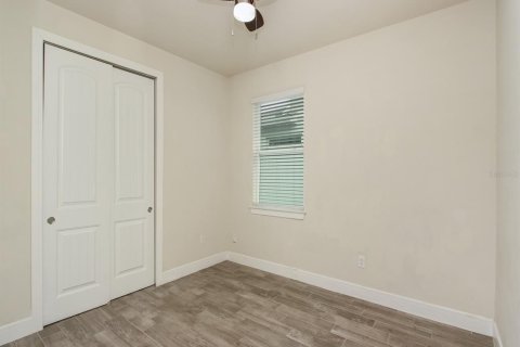 House in Orlando, Florida 4 bedrooms, 169.83 sq.m. № 2411656 - photo 29