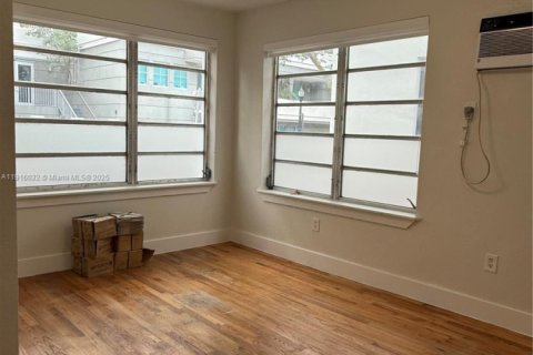 Appartement à louer à Miami Beach, Floride: 264.96 m2 № 1970791 - photo 4