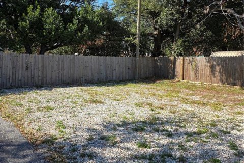 Immobilier commercial à louer à Orlando, Floride: 148.18 m2 № 2103313 - photo 12