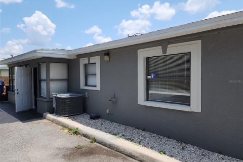 Immobilier commercial à louer à Orlando, Floride: 148.18 m2 № 2103313 - photo 14