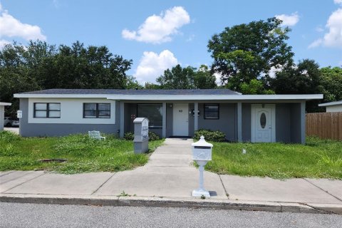 Immobilier commercial à Orlando, Floride 148.18 m2 № 2103313