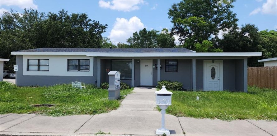 Immobilier commercial à Orlando, Floride 148.18 m2 № 2103313