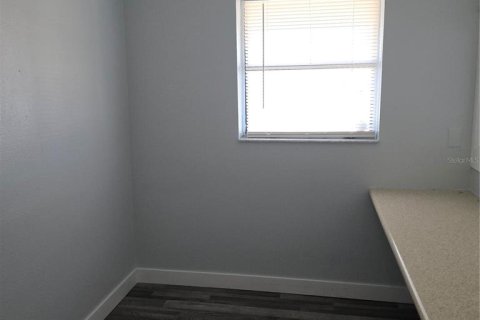 Immobilier commercial à louer à Orlando, Floride: 148.18 m2 № 2103313 - photo 20