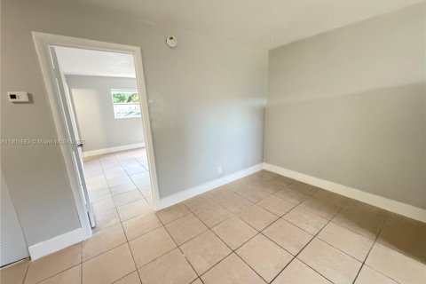 Снять в аренду квартиру в Форт-Лодердейл, Флорида 1 спальня, 58.53м2, № 1953222 - фото 9