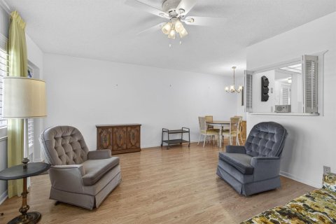 Купить кондоминиум в Уэст-Палм-Бич, Флорида 3 комнаты, 52.95м2, № 2147277 - фото 22