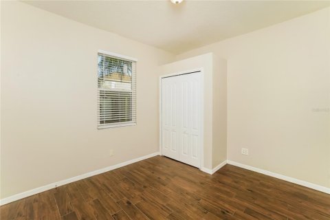 House in Land O' Lakes, Florida 4 bedrooms, 169.55 sq.m. № 2198751 - photo 7