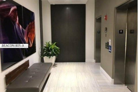 Immobilier commercial à vendre à Aventura, Floride № 1994838 - photo 4