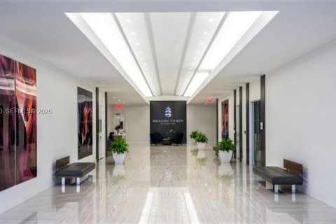 Immobilier commercial à vendre à Aventura, Floride № 1994838 - photo 5