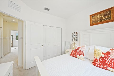 Townhouse in Homestead, Florida 3 bedrooms, 123.65 sq.m. № 1878893 - photo 14