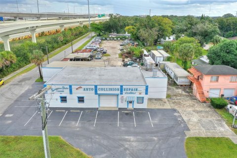 Commercial property in Tampa, Florida 384.06 sq.m. № 2390960 - photo 2