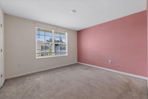 Casa en venta en Dade City, Florida, 5 dormitorios, 242.01 m2 № 2196252 - foto 18