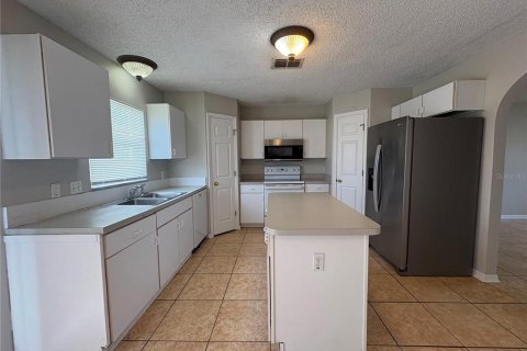 Villa ou maison à louer à Sanford, Floride: 4 chambres, 201.6 m2 № 2100743 - photo 7