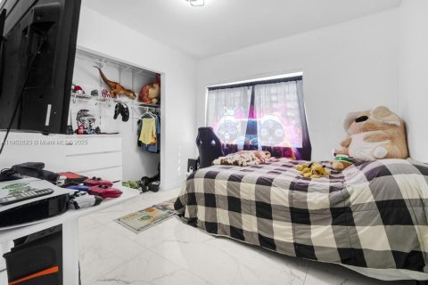 Villa ou maison à vendre à Hollywood, Floride: 4 chambres, 119.84 m2 № 1955703 - photo 20