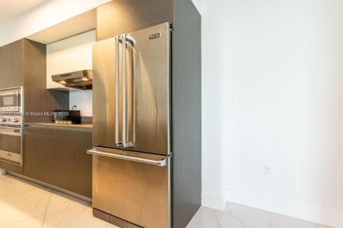 Купить кондоминиум в Бей-Харбор-Айлендс, Флорида 2 спальни, 106.09м2, № 1927699 - фото 21