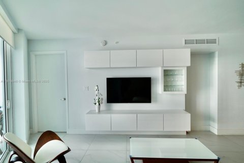 Купить кондоминиум в Бей-Харбор-Айлендс, Флорида 2 спальни, 106.09м2, № 1927699 - фото 15