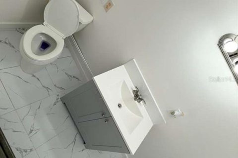 Снять в аренду виллу или дом в Норт-Форт-Майерс, Флорида 4 комнаты, 108.6м2, № 2107004 - фото 19