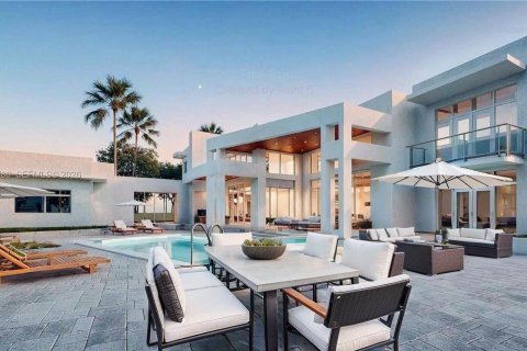 House in Pinecrest, Florida 9 bedrooms № 2248235 - photo 7