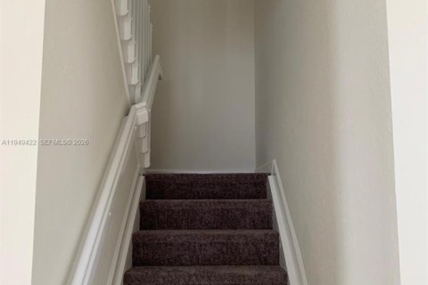 Снять в аренду виллу или дом в Майами, Флорида 5 спален, 243.03м2, № 2005172 - фото 11