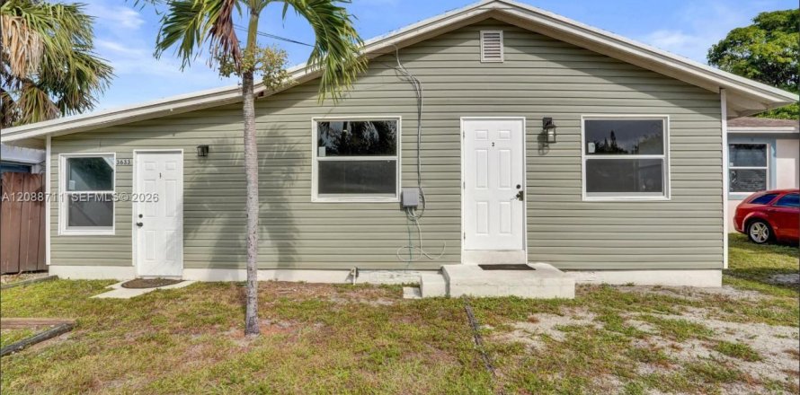 Immobilier commercial à Fort Lauderdale, Floride 75.81 m2 № 2370398