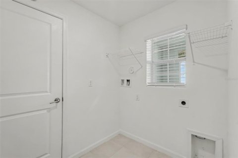 Villa ou maison à vendre à Palm Bay, Floride: 3 chambres, 134.8 m2 № 2391329 - photo 14