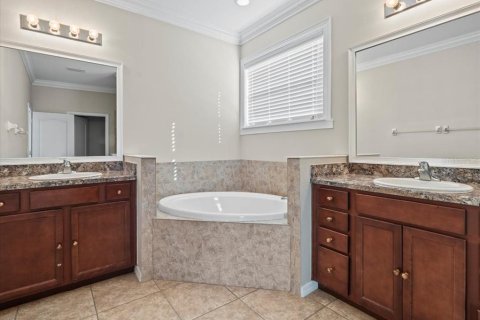 Casa en venta en Spring Hill, Florida, 4 dormitorios, 264.21 m2 № 1620146 - foto 22