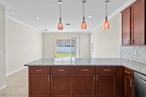 Casa en venta en Spring Hill, Florida, 4 dormitorios, 264.21 m2 № 1620146 - foto 13