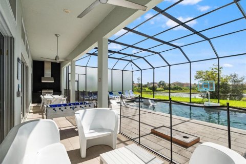 Villa ou maison à vendre à Davenport, Floride: 13 chambres, 607.77 m2 № 2303181 - photo 4