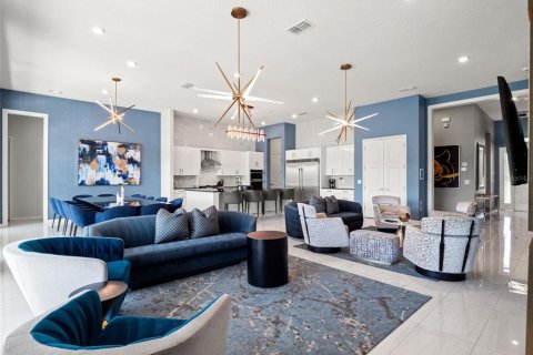 Villa ou maison à vendre à Davenport, Floride: 13 chambres, 607.77 m2 № 2303181 - photo 14