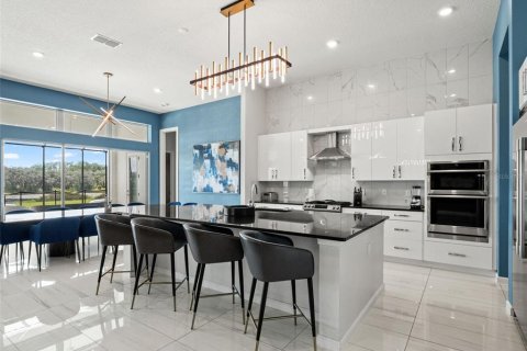 Villa ou maison à vendre à Davenport, Floride: 13 chambres, 607.77 m2 № 2303181 - photo 16