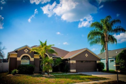 Villa ou maison à vendre à New Port Richey, Floride: 3 chambres, 173.63 m2 № 2211132 - photo 2