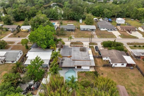 House in Orlando, Florida 4 bedrooms, 156.63 sq.m. № 1684571 - photo 11