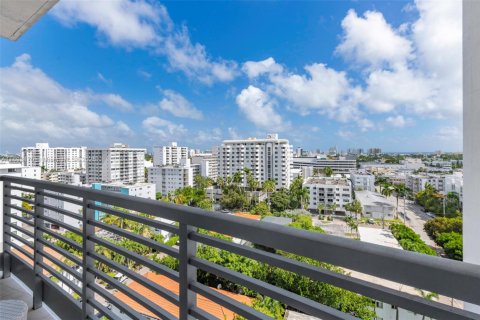 Copropriété à louer à Miami Beach, Floride: 1 chambre, 72.74 m2 № 1946782 - photo 28