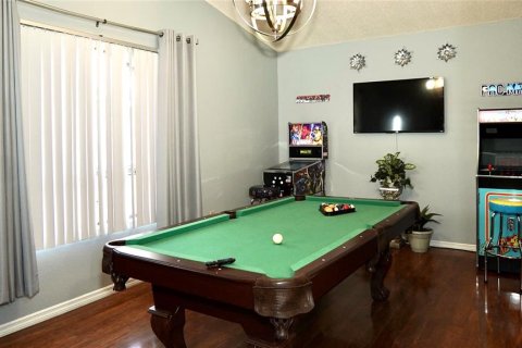 House in Spring Hill, Florida 4 bedrooms, 185.71 sq.m. № 1717483 - photo 3