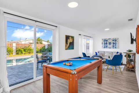 Casa en alquiler en Palm Beach Gardens, Florida, 4 dormitorios, 144 m2 № 1924830 - foto 7