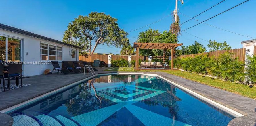 Casa en Palm Beach Gardens, Florida 4 dormitorios, 144 m2 № 1924830