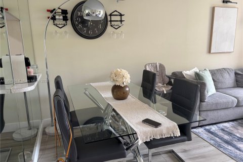 Copropriété à vendre à Miami, Floride: 1 chambre, 57.04 m2 № 1955112 - photo 12