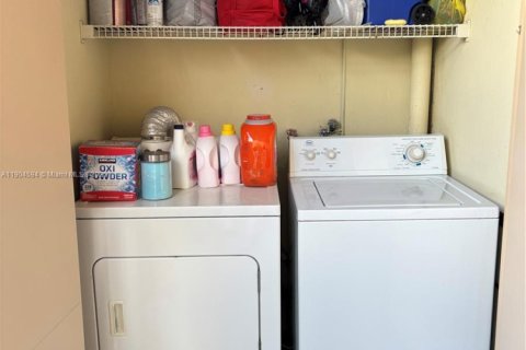 Copropriété à vendre à Miami, Floride: 1 chambre, 57.04 m2 № 1955112 - photo 20