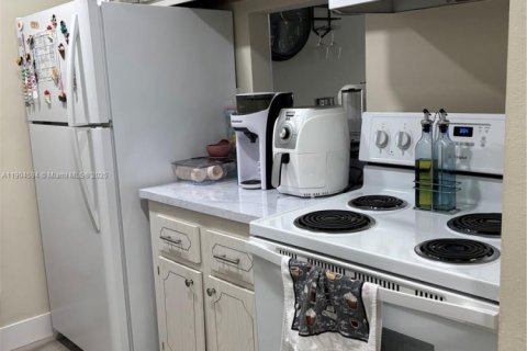 Copropriété à vendre à Miami, Floride: 1 chambre, 57.04 m2 № 1955112 - photo 4