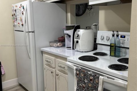 Copropriété à vendre à Miami, Floride: 1 chambre, 57.04 m2 № 1955112 - photo 5