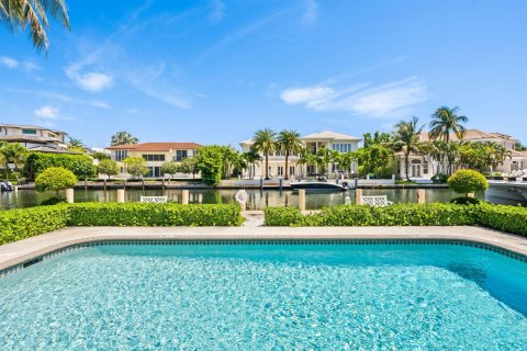 Apartment in Highland Beach, Florida 2 bedrooms, 104.61 sq.m. № 2086419 - photo 14