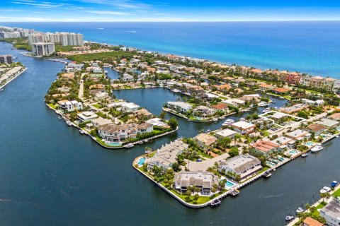 Apartment in Highland Beach, Florida 2 bedrooms, 104.61 sq.m. № 2086419 - photo 20