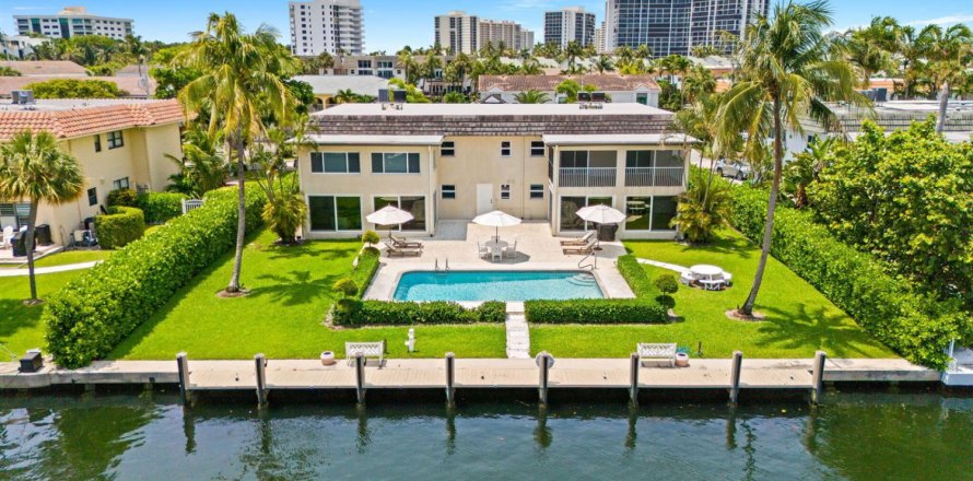 Apartment in Highland Beach, Florida 2 bedrooms, 104.61 sq.m. № 2086419