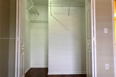 Touwnhouse à louer à Homestead, Floride: 3 chambres, 141.03 m2 № 1920666 - photo 28