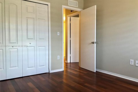 Adosado en alquiler en Homestead, Florida, 3 dormitorios, 141.03 m2 № 1920666 - foto 12