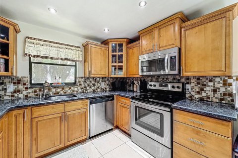 Copropriété à vendre à Weston, Floride: 2 chambres, 114.73 m2 № 1886633 - photo 11