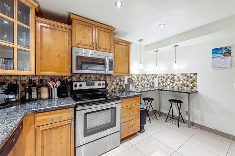 Copropriété à vendre à Weston, Floride: 2 chambres, 114.73 m2 № 1886633 - photo 12