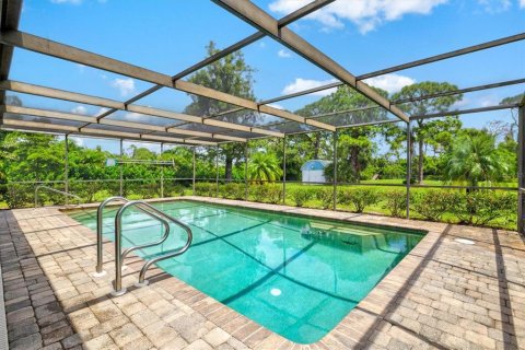 House in Englewood, Florida 3 bedrooms, 159.51 sq.m. № 1901880 - photo 4