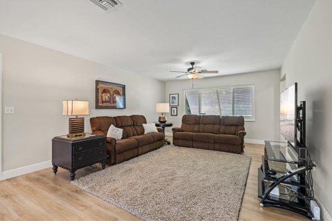 House in Englewood, Florida 3 bedrooms, 159.51 sq.m. № 1901880 - photo 27