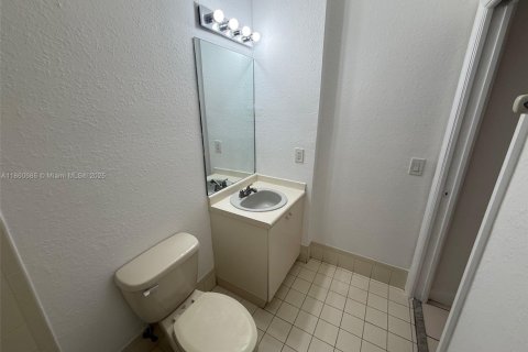 Condominio en alquiler en Homestead, Florida, 2 dormitorios, 84.91 m2 № 1891224 - foto 14